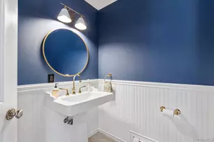 34 Davis Ave, Rye, NY 10580 - Photo 17