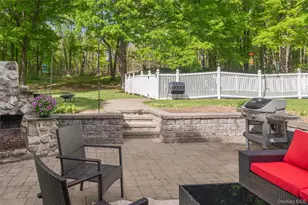 25 Mcallister Dr, Pleasant Valley, NY 12569 - Photo 19