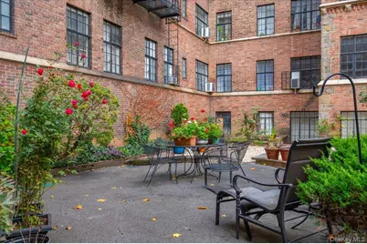 2 Westchester Ave #6P, White Plains, NY 10601 - Photo 7