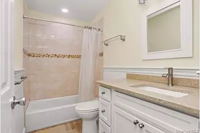 129 Parkside Drive, Suffern, NY 10901 - Photo 15