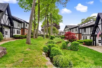 129 Parkside Drive, Suffern, NY 10901 - Photo 1