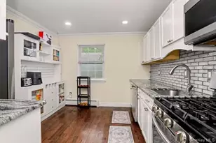 129 Parkside Dr, Suffern, NY 10901 - Photo 11
