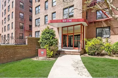 150-10 71st Avenue #2K, Kew Gardens, NY 11367 - Photo 3