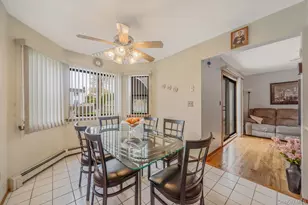 15 Brandywine Dr, Mastic, NY 11950 - Photo 9