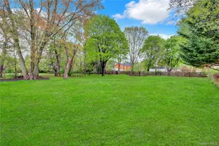 256 Vanderbilt Ave, Brentwood, NY 11717 - Photo 31
