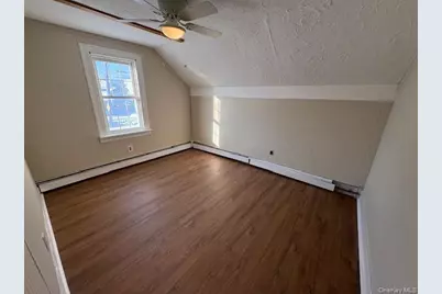 144 Beach Avenue, Bellmore, NY 11710 - Photo 15