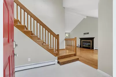 28 Lakeview, Yorktown Heights, NY 10598 - Photo 5