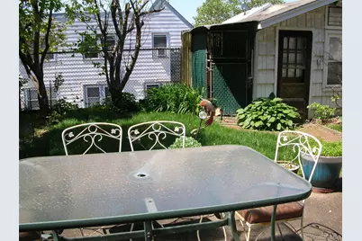 57-04 Cloverdale Boulevard, Oakland Gardens, NY 11364 - Photo 27