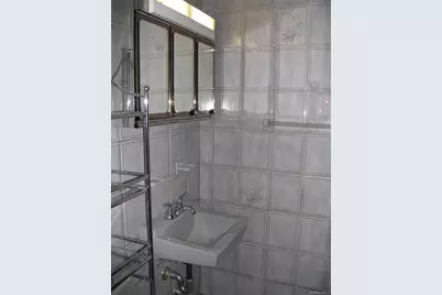 57-04 Cloverdale Boulevard, Oakland Gardens, NY 11364 - Photo 15