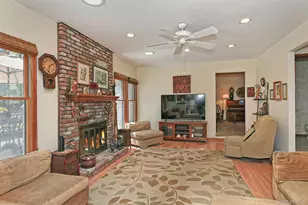 6 Fielding Ct, Dix Hills, NY 11746 - Photo 23