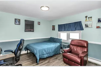 42 Spring Lane, Levittown, NY 11756 - Photo 19