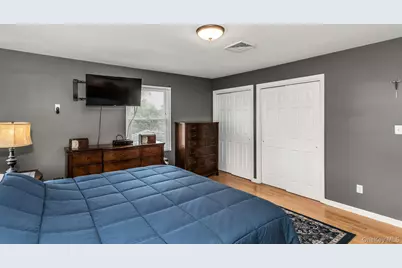 42 Spring Lane, Levittown, NY 11756 - Photo 21