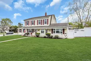 42 Spring Ln, Levittown, NY 11756 - Photo 3