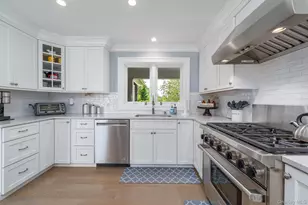 12950 Oregon Rd, Cutchogue, NY 11935 - Photo 7
