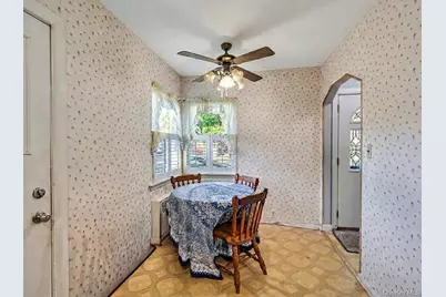 7918 257th Street, Glen Oaks, NY 11004 - Photo 11