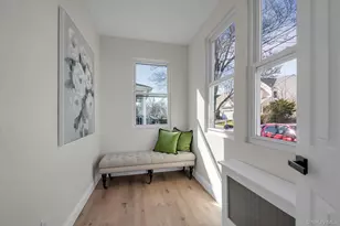31 Walters Ave, Syosset, NY 11791 - Photo 11
