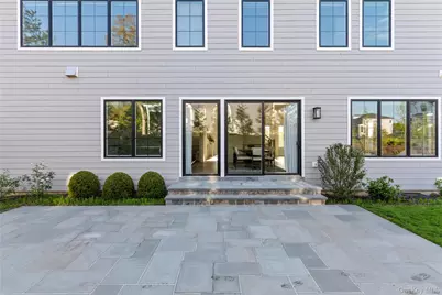 1 Sequoia Circle, Manhasset, NY 11030 - Photo 43