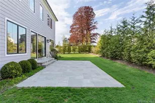 1 Sequoia Cir, Manhasset, NY 11030 - Photo 45