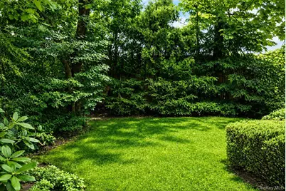 130 E Cedar Street, Mount Vernon, NY 10552 - Photo 31