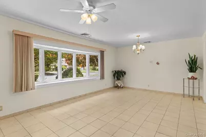 29 Teresa Avenue, Yonkers, NY 10704 - Photo 5