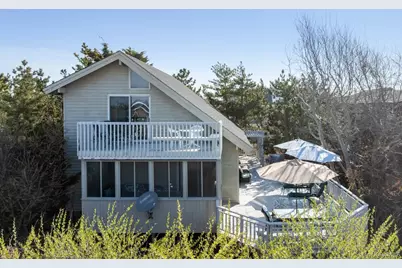 200 Clipper Road, Corneille Estates, NY 11706 - Photo 3