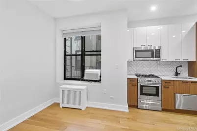 12 Crown Street #A5, Brooklyn, NY 11225 - Photo 9
