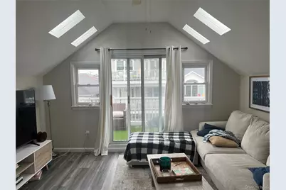 103 Florida Street #Upper, Long Beach, NY 11561 - Photo 5
