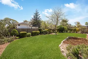 3 6th Ave, Farmingdale, NY 11735 - Photo 19
