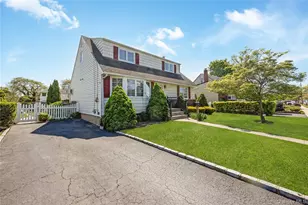 3 6th Ave, Farmingdale, NY 11735 - Photo 3