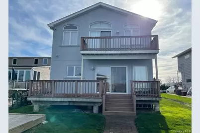 50 Island Parkway N, Island Park, NY 11558 - Photo 7