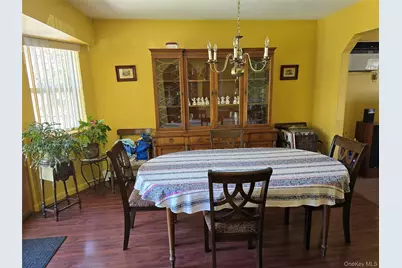 92 Hawthorne Street, Mastic, NY 11950 - Photo 15