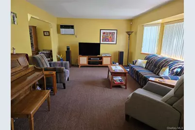 92 Hawthorne Street, Mastic, NY 11950 - Photo 13