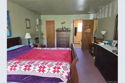 92 Hawthorne Street, Mastic, NY 11950 - Photo 23