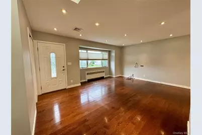68 Jamaica Avenue, Plainview, NY 11803 - Photo 5