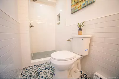 146 Beach Avenue, Bellmore, NY 11710 - Photo 17