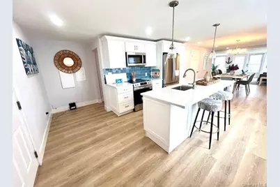 146 Beach Avenue, Bellmore, NY 11710 - Photo 3