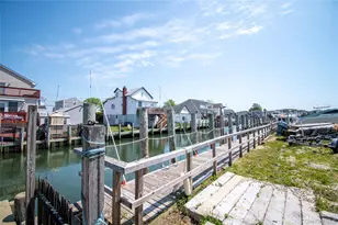 146 Beach Ave, Bellmore, NY 11710 - Photo 33