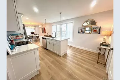 146 Beach Avenue, Bellmore, NY 11710 - Photo 5