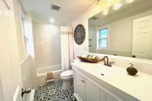 146 Beach Ave, Bellmore, NY 11710 - Photo 19