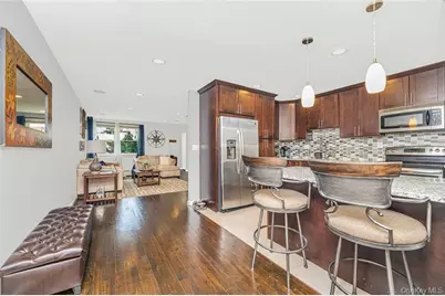 37 Troy Lane #1, Yonkers, NY 10701 - Photo 5