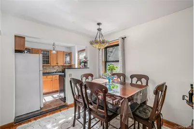 218-12 43rd Avenue #2E, Bayside, NY 11361 - Photo 3
