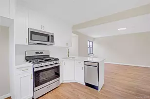 223-15 114th Rd, Cambria Heights, NY 11411 - Photo 7