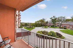 1 Lakeview Dr, Peekskill, NY 10566 - Photo 13