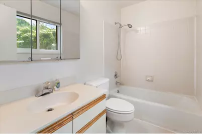 134 Bayberry Close, Chappaqua, NY 10514 - Photo 17
