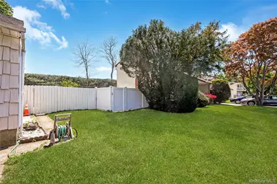 14 Leanore Drive, Farmingdale, NY 11735 - Photo 23