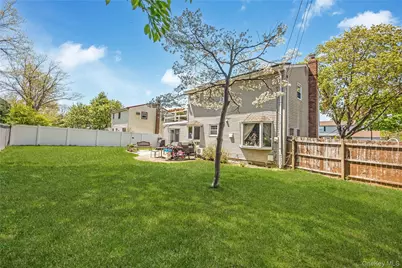 14 Leanore Drive, Farmingdale, NY 11735 - Photo 25