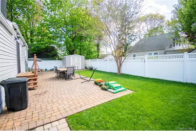 1360 Beulah Court, Baldwin, NY 11510 - Photo 37