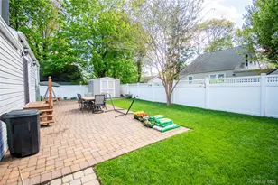 1360 Beulah Ct, Baldwin, NY 11510 - Photo 37