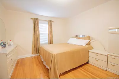 1360 Beulah Court, Baldwin, NY 11510 - Photo 15