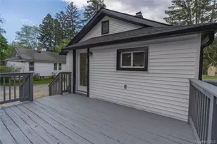 22 Seybolt Ave, Otisville, NY 10963 - Photo 25